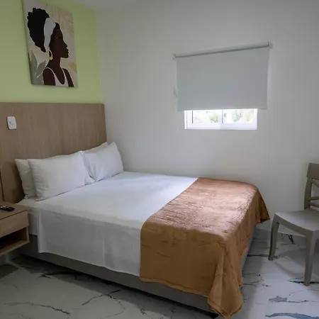 Hotel Serenity
