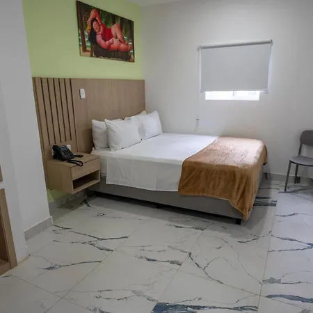 Hotel Serenity
